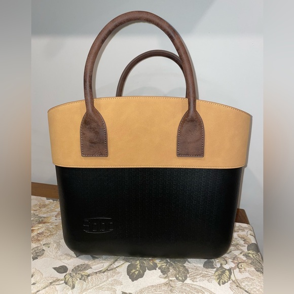 NWOT Luxury Durable SOBO Totes With Trim - Picture 8 of 9